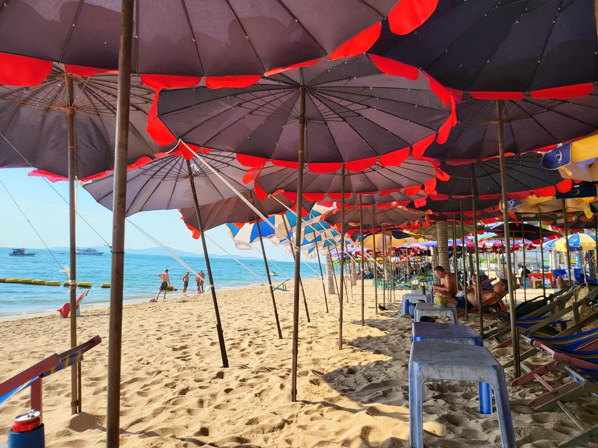 Candy Beach Seaview Jomtien Luaran gambar